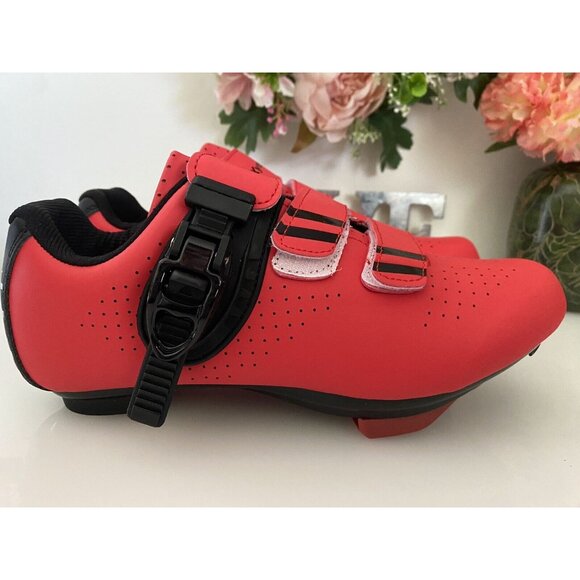 Kyedoo Cycling Shoes Red Black size 39 women Kyedoo Mens Womens Red Cycling Shoes Compatible with Pelaton‎ Bike Size 39 NWOB